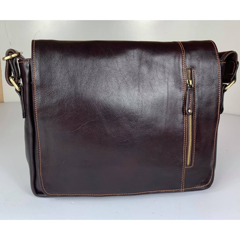 Back Road 15" Messenger Bag 2909
